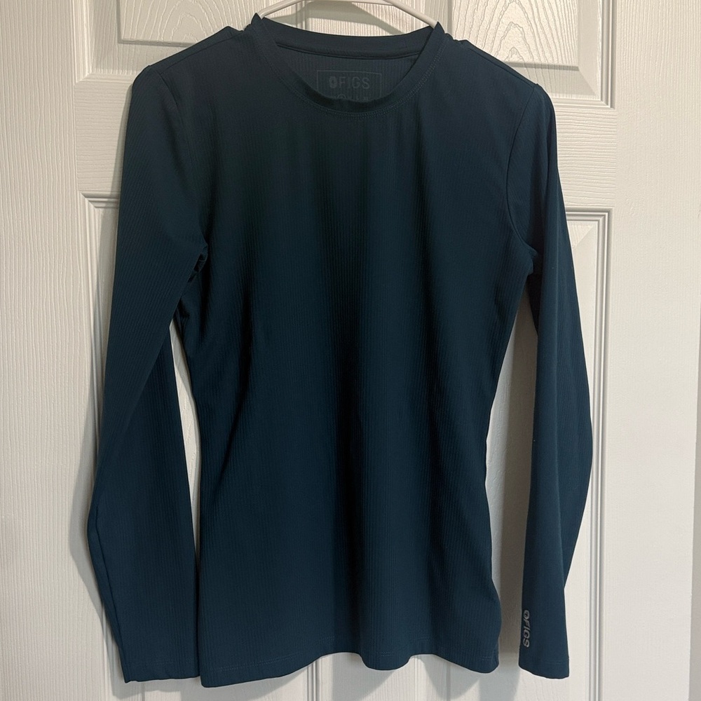 Figs Carribean Blue Ribbed Long sleeve Underscrub - Picture 2 of 6